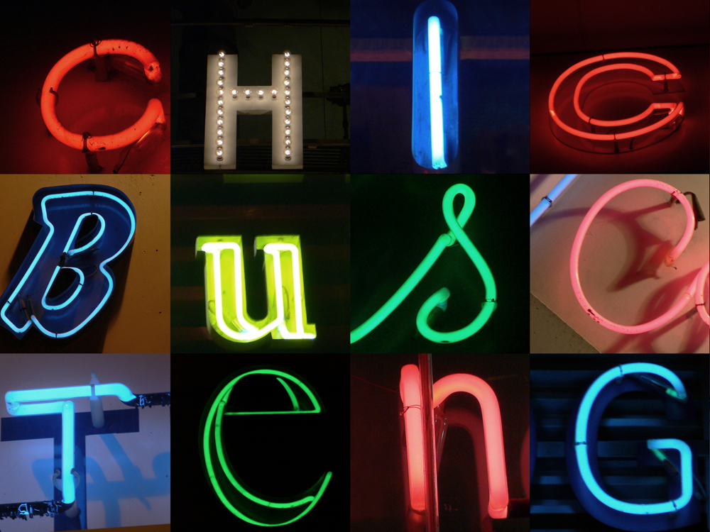 Miss-celánea (detalle), 2007. Hugo Orlandini. Instalación fotográfica. 69 impresiones digitales sobre madera 105 x 270 cm